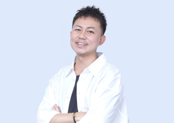 山中 諭 氏