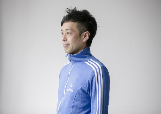 野崎亙